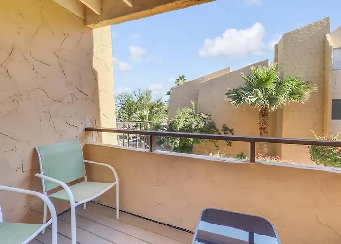 Holiday home Cozy Near Downtown Shared Pool And Hot Tub *